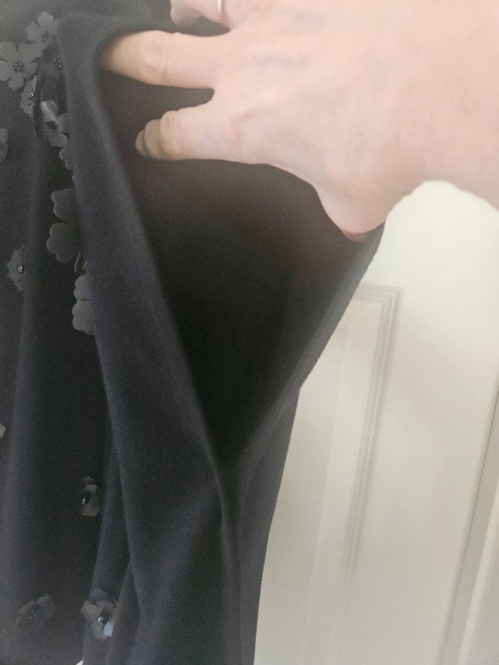 Beautiful Ruana - Picture 8 of 8